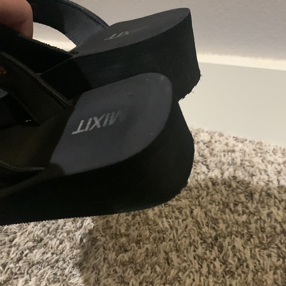 Mixit heel wedge flip flops size 6 - Picture 2 of 2